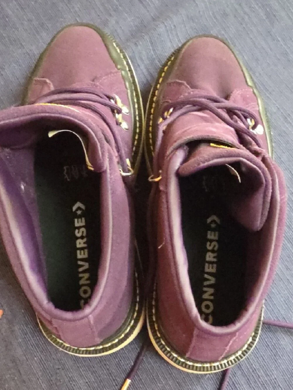 Converse purple high